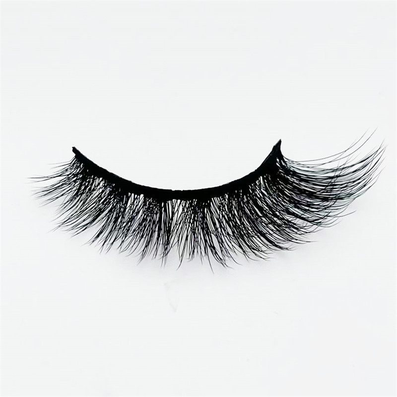 Patogios Wispy netikros blakstienos